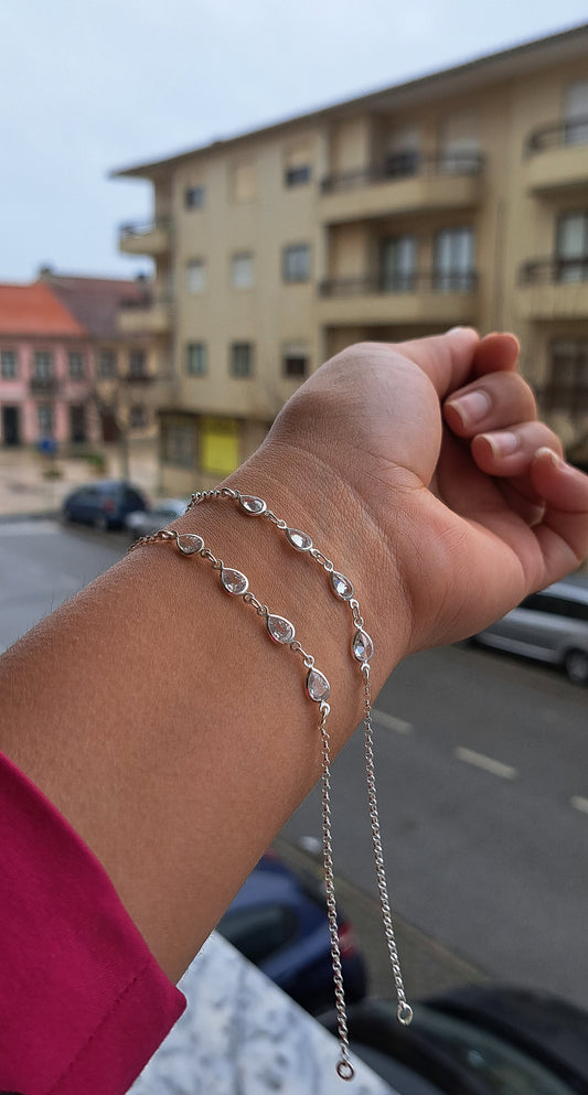 Pulseira gota ponto de luz em prata 925.